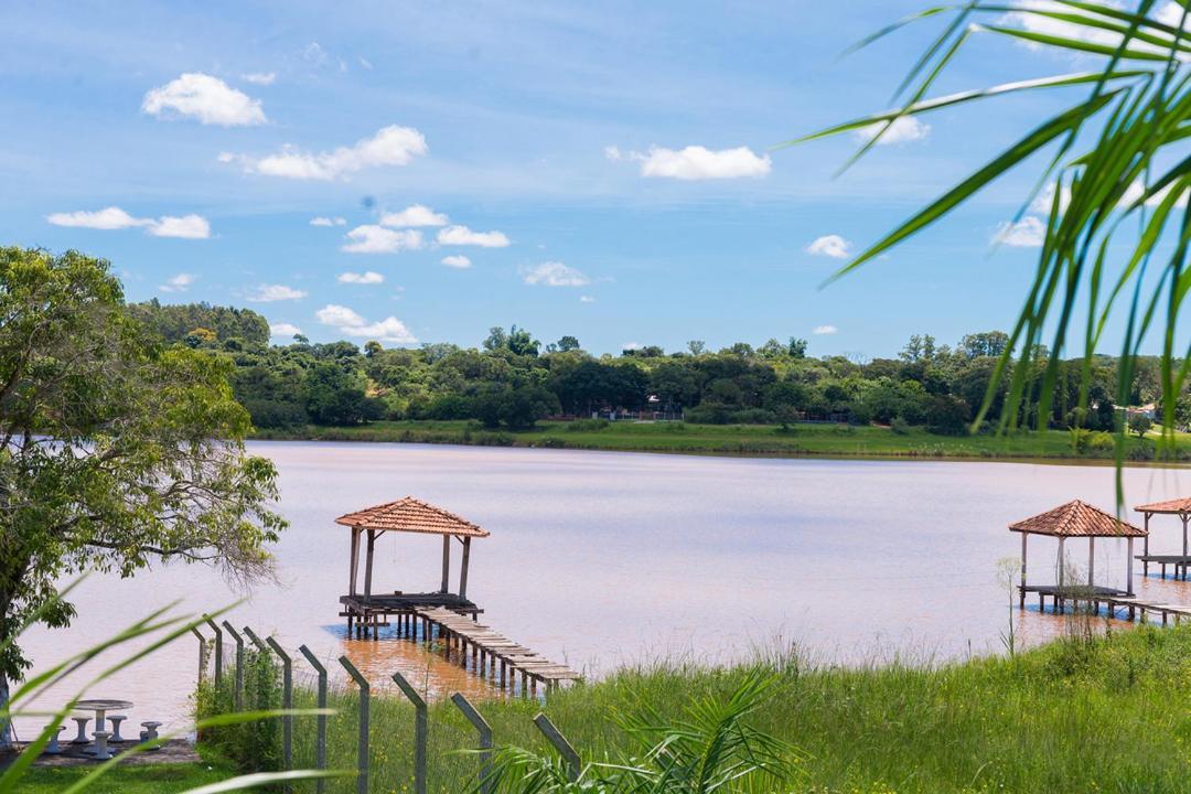 Chacara Com Piscina E Churrasq Em Martinopolis Sp Exteriér fotografie